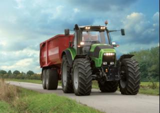 4WD traktorok DEUTZ-FAHR Agrotron L 720 DCR