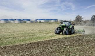 4WD traktorok DEUTZ-FAHR Agrotron L 710 DCR