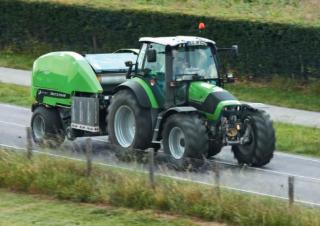 4WD traktorok DEUTZ-FAHR Agrotron TTV 410 DCR