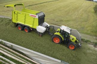 4WD traktorok Claas Arion 420