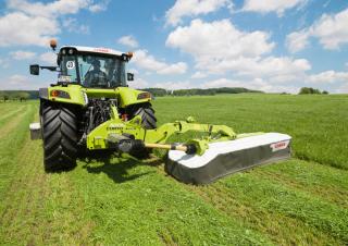 4WD traktorok Claas Arion 430