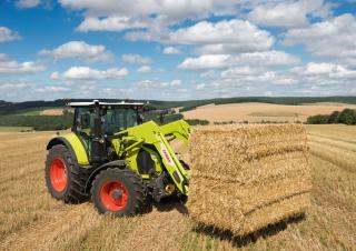 4WD traktorok Claas Arion 660 Cmatic 