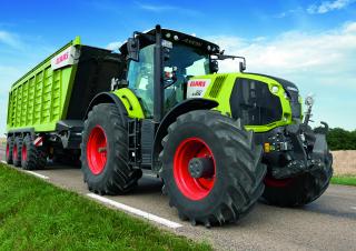 4WD traktorok Claas Axion 830
