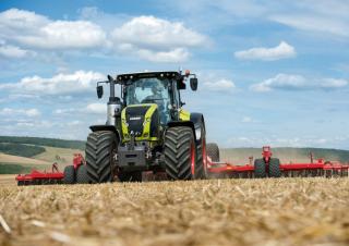 4WD traktorok Claas Axion 960 