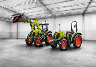 4WD traktorok Claas Elios 220