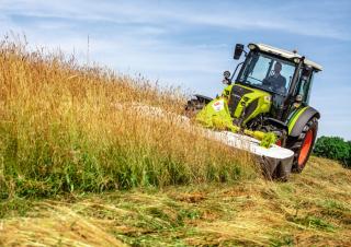 4WD traktorok Claas Elios 3.85 Comfort