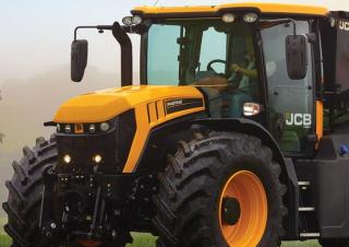 4WD traktorok JCB Fastrac 4220