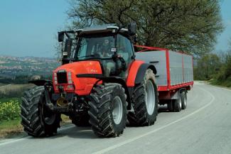 4WD traktorok SAME Iron 115 DCR