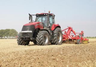4WD traktorok Case IH Magnum 380 CVX Basis