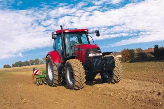 4WD traktorok Case IH Maxxum 125 MC Komfort EHR