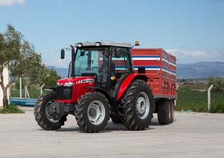 4WD traktorok Massey Ferguson MF 2620 GE