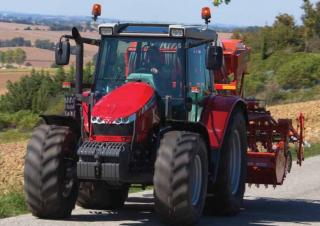 4WD traktorok Massey Ferguson MF 5460-4 Lader