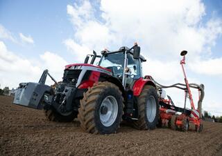 4WD traktorok Massey Ferguson MF 6S.155
