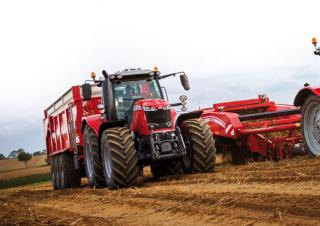 4WD traktorok Massey Ferguson MF 7724 S