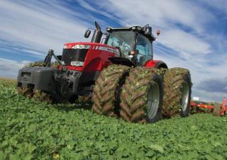 4WD traktorok Massey Ferguson MF 8660 Dyna-VT