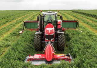 4WD traktorok Massey Ferguson MF 8740 S