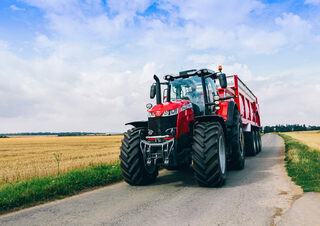 4WD traktorok Massey Ferguson MF 8740 S 