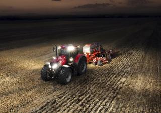 4WD traktorok Case IH Optum 270 CVXDrive