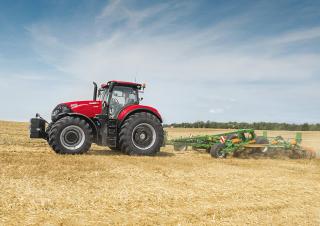 4WD traktorok Case IH Optum 300 CVX Basis