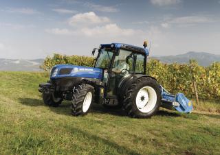 4WD traktorok New Holland T 4.105 LP