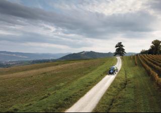 4WD traktorok New Holland T 4.105 LP