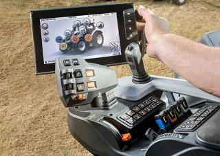 4WD traktorok Valtra T214D SmartTouch
