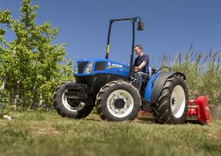 4WD traktorok New Holland T4.100 LP