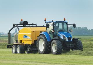 4WD traktorok New Holland T5.115