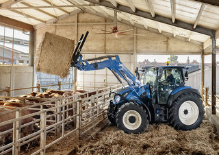 4WD traktorok New Holland T5.120 AC 