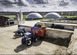 4WD traktorok New Holland T5.75