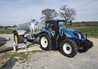 4WD traktorok New Holland T6.125 S