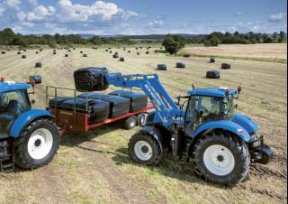 4WD traktorok New Holland T7.210