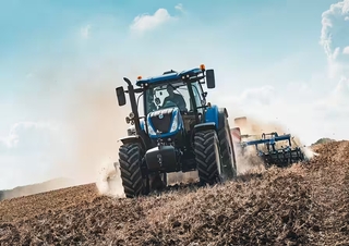 4WD traktorok New Holland T7.235 SideWinder