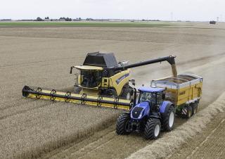 4WD traktorok New Holland T7.245 Classic