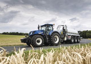 4WD traktorok New Holland T7.275