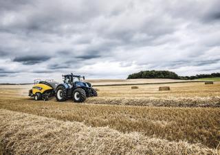 4WD traktorok New Holland T7.315