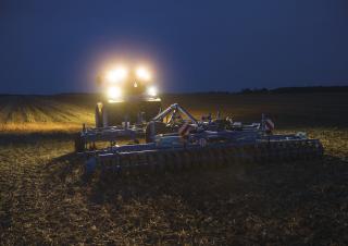 4WD traktorok New Holland T8.435 SmartTrax