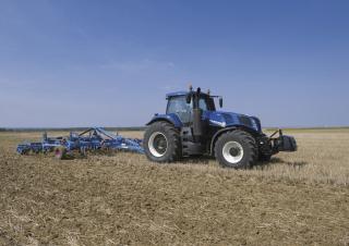 4WD traktorok New Holland T8.435 SmartTrax