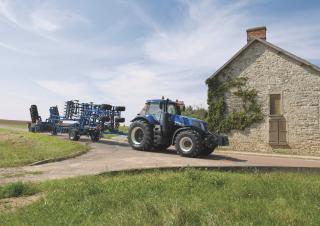 4WD traktorok New Holland T8.435 SmartTrax