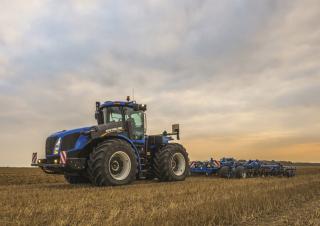 4WD traktorok New Holland T9.530