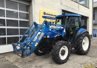 4WD traktorok New Holland TD 90 D (500)