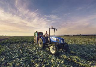 4WD traktorok New Holland TD4.90 F