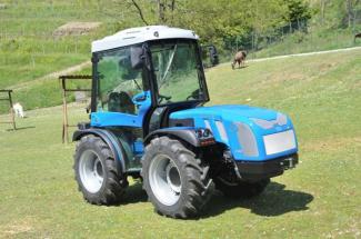 4WD traktorok BCS Volcan 750 AR