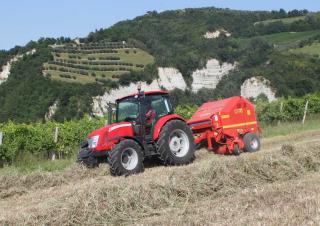 4WD traktorok McCormick X4.40