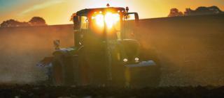 4WD traktorok Claas Xerion 2500