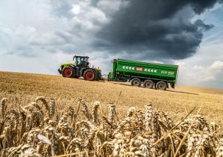 4WD traktorok Claas Xerion 4200 Trac