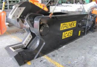 Szerelékek Acélvágógépek Italmek IC 45
