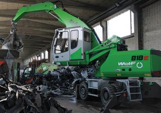 Anyagmozgató gépek Sennebogen 818M E