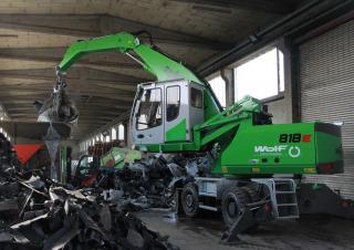 Anyagmozgató gépek Sennebogen 818M E 