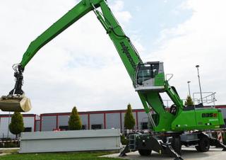 Anyagmozgató gépek Sennebogen 835R E